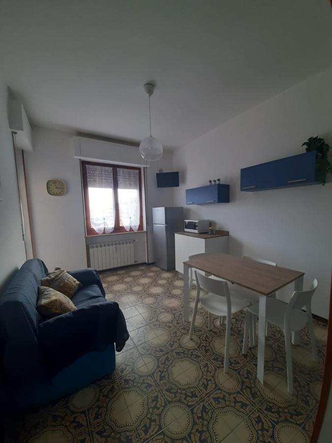 Ferienwohnung Nel Blu Marina dʼMarina dʼAndora Exterior foto