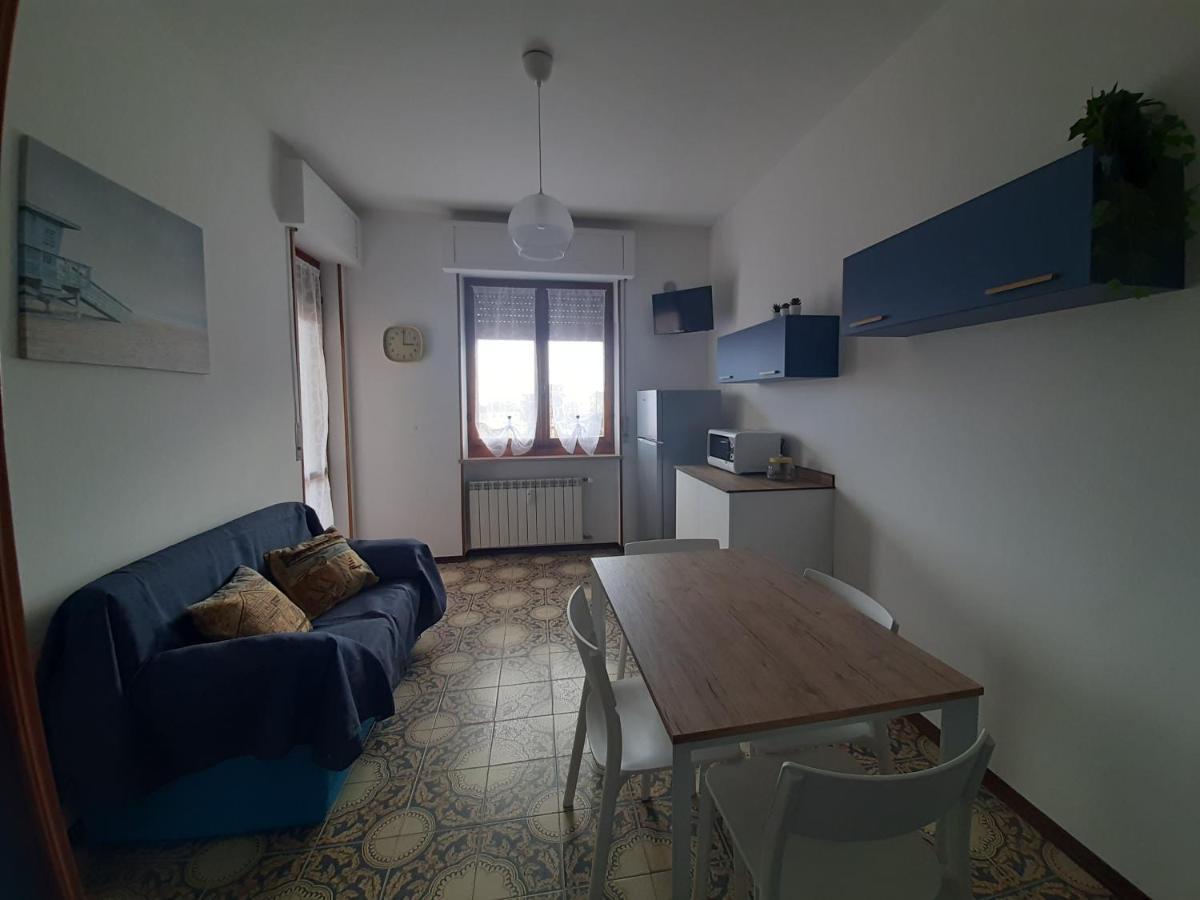 Ferienwohnung Nel Blu Marina dʼMarina dʼAndora Exterior foto